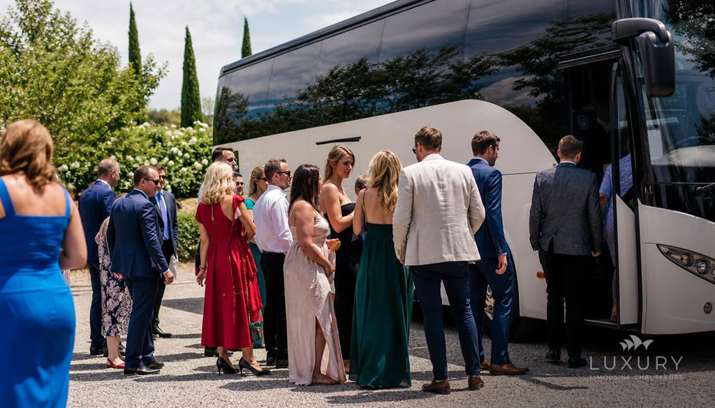How to Organise Transport for Out-of-Town Wedding Guests
